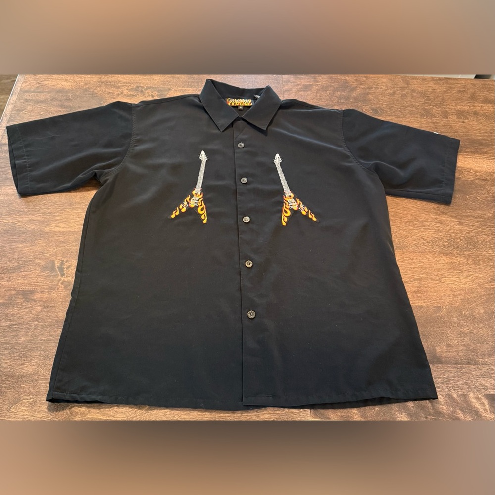 Hard Rock Cafe Button-Up Shirt with Flame Guitar Embroidery Dragonfly
